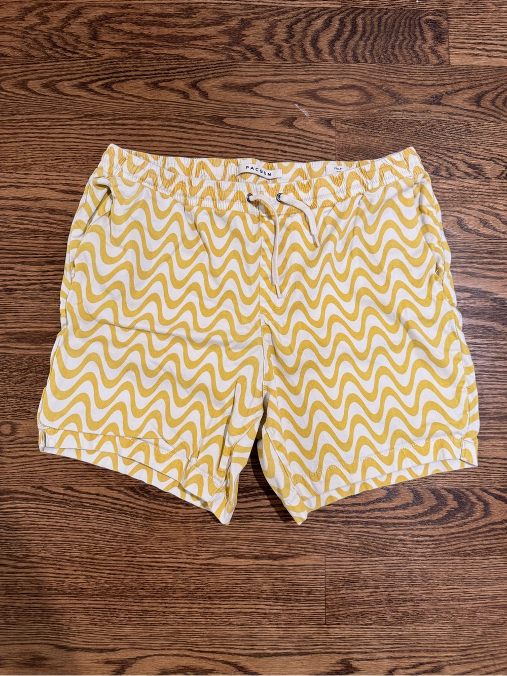 PacSun Yellow Retro Wave Volley Shorts Men’s Large Resort Swim Beach Wear